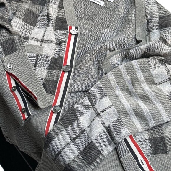 Thom Browne Grey Cashmere Tartan Check Cardigan Sweater - Picture 8 of 10